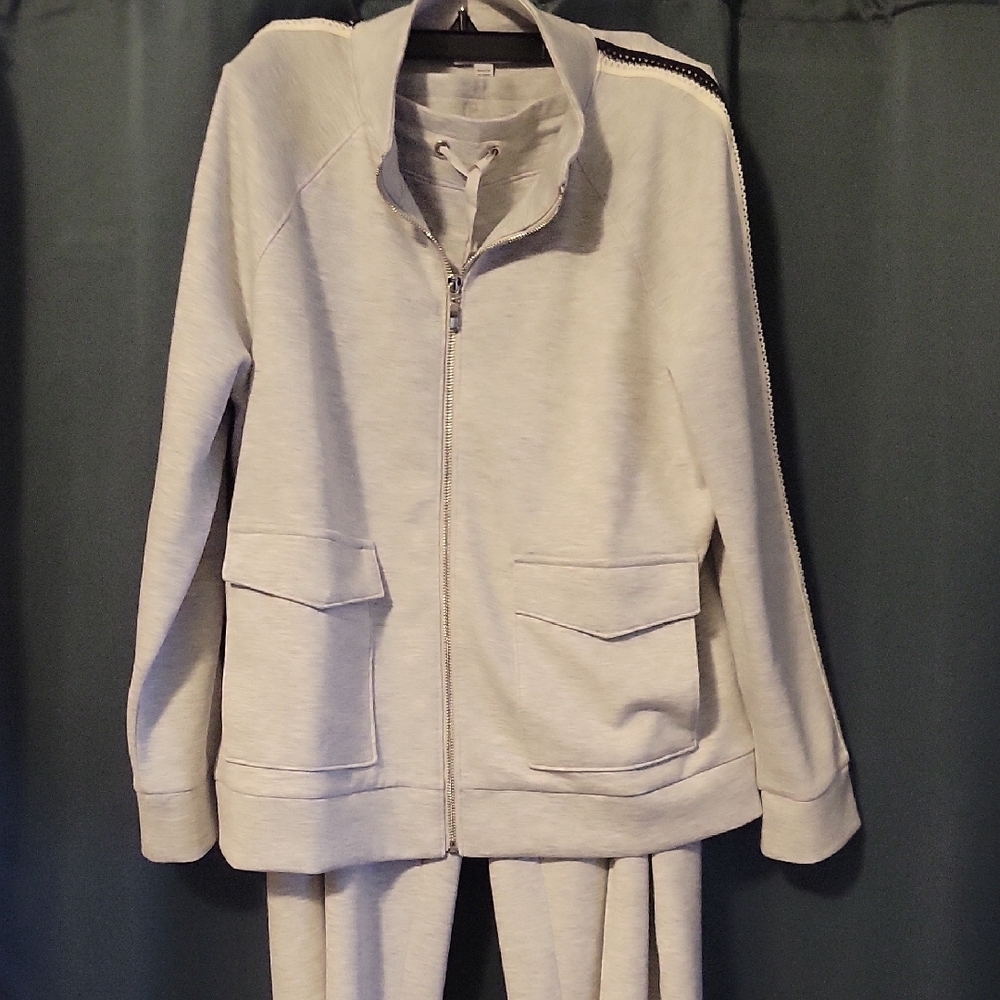 Chico's Gray Pantsuit Elegant and Comfortable